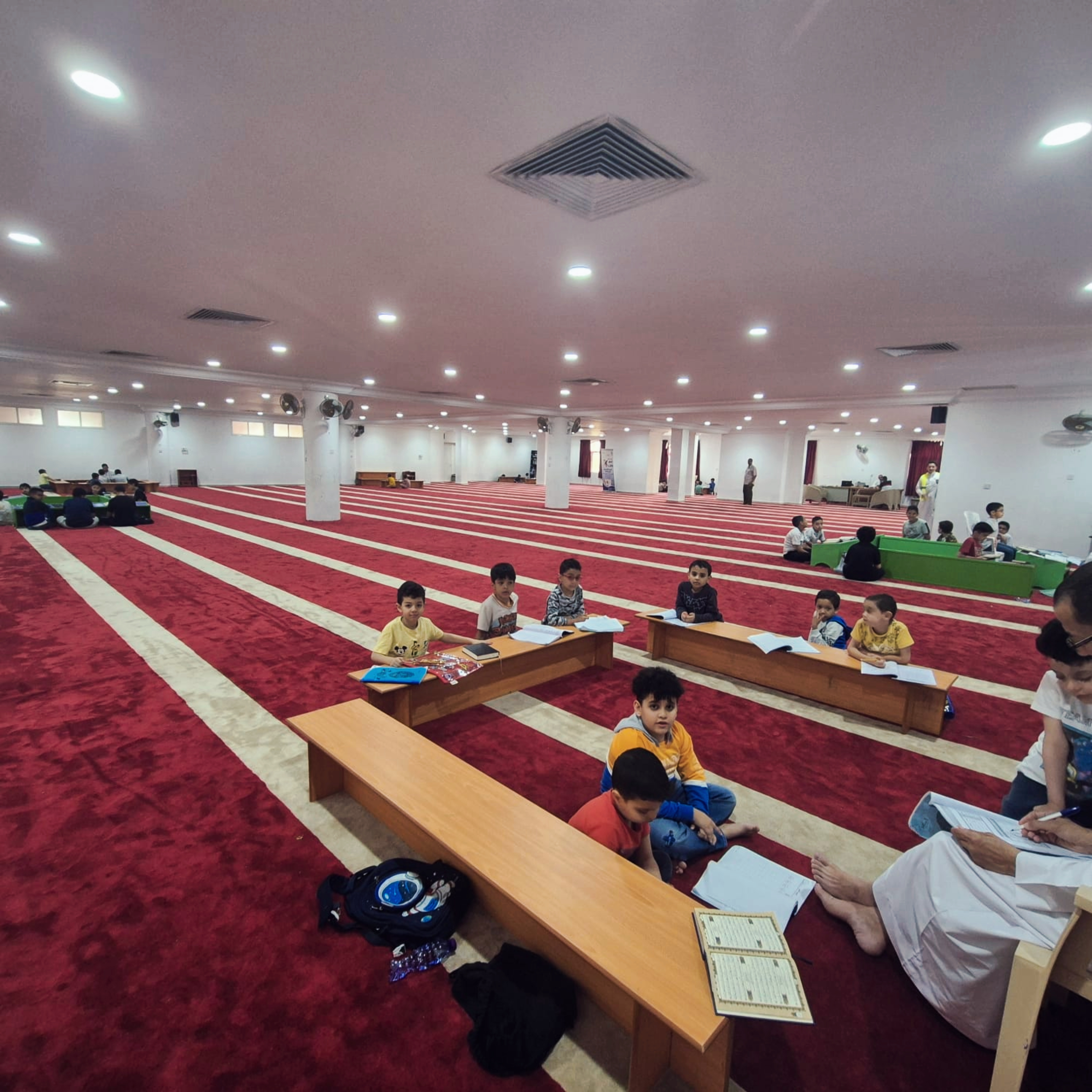 صورة داخلية 1 لمسجد نورة سعد العبيد